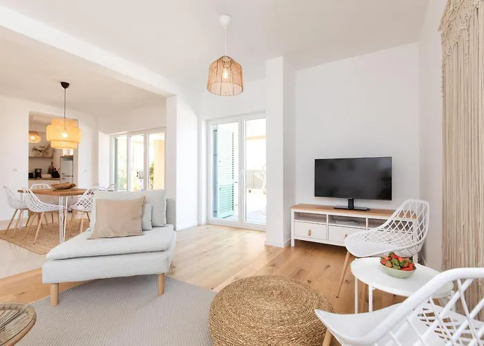 Vila Olive Ocean With Pool And Seaview Sveti Anton (Krk)